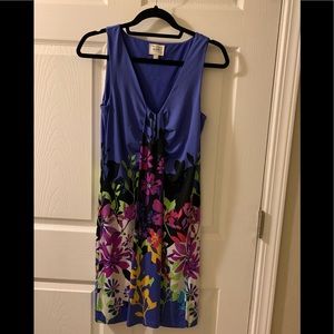 Eci New York V-Neck Floral Dress